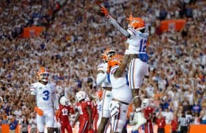 Florida Gators receiver Rick Wells scores against FAU in the Swamp-1280x852