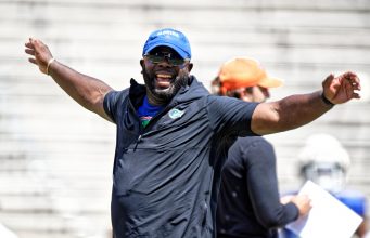 Florida Gators Co-Defensive Coordinator-Defensive line coach Sean Spencer-1280x853
