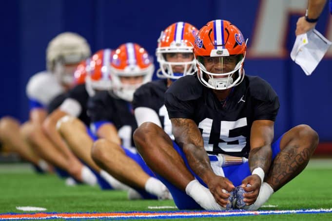 Florida Gators quarterback Anthony Richardson #15- 1280x853