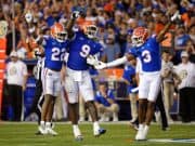 Florida Gators defense celebrates Gervon Dexter's interception.-1280x853