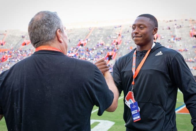 2024 quarterback DJ Lagway before the Florida Gators take on the LSU Tigers-1280x853