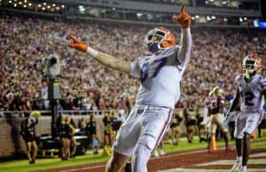 Tight end Jonathan Odom scores against FSU-1280x853