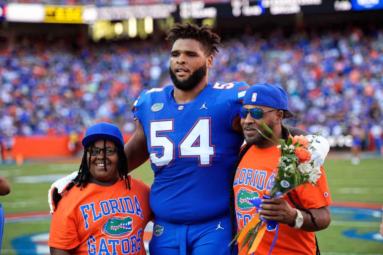 Florida-Gators-offensive-lineman-OCyrus-Torrence-54_Florida-Gators-Football-vs-South-Carolina-Gamecocks_404.jpg