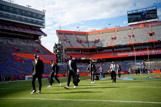 The Florida Gators enter the Swamp ahead of the Tennessee game- 1280x853