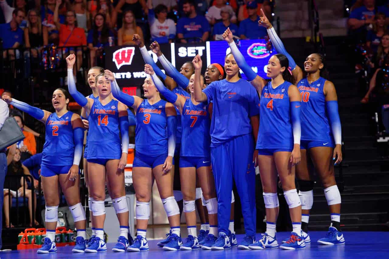 Photo Gallery 3 Florida Gators volleyball falls to 1 Wisconsin