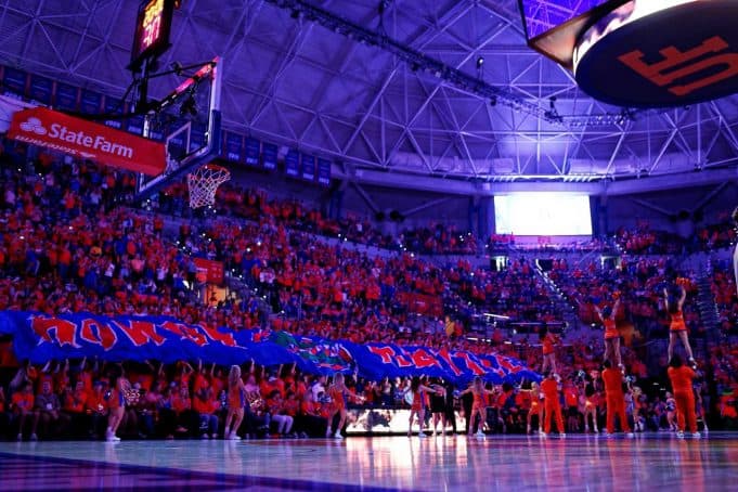 Florida Gators basketball takes on the Kentucky Wildcats to open SEC play- 1280x853