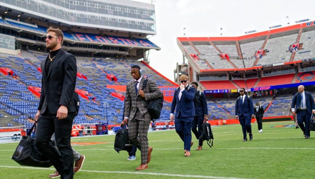 Florida Gators QB DJ Lagway arrives for the Samford game.-1280x853