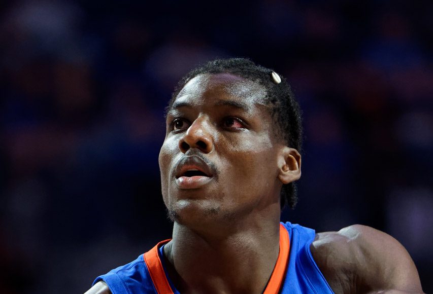 Florida Gators center Rueben Chinyelu #9_University of Florida Gators Mens Basketball vs Texas Longhorns_0016