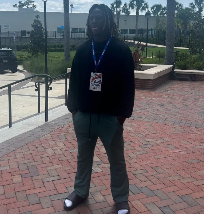 Running back Carsyn Baker during his official visit to Florida - 898x940