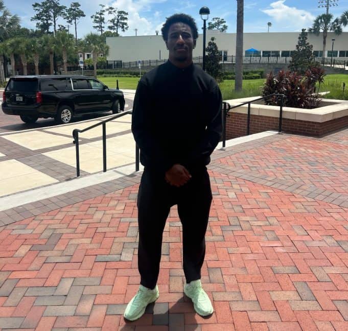 Receiver Davian Groce during his Florida Gators official visit- 960x913