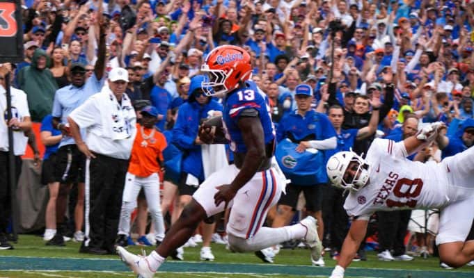 Running back Jaden Baugh scores against the Texas Longhorns in the Swamp-1280x853