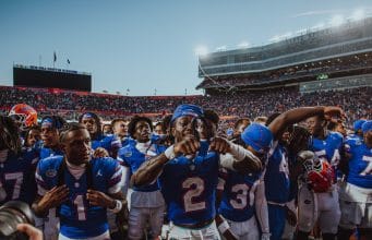 The Florida Gators celebrate a win over Ole Miss- 1280x853